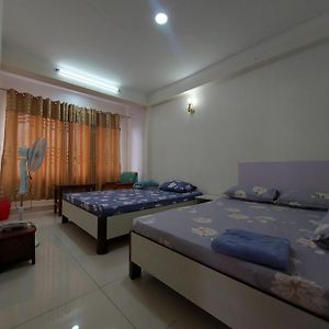 Economy Triple Room